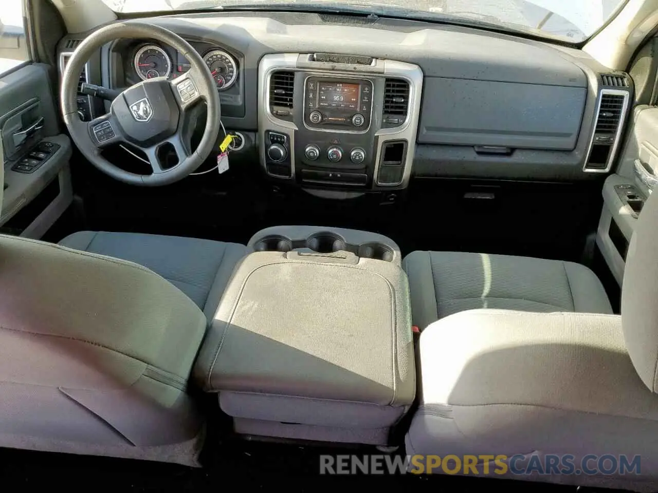 8 Фотография поврежденного автомобиля 1C6RR6TTXKS612775 RAM 1500 2019