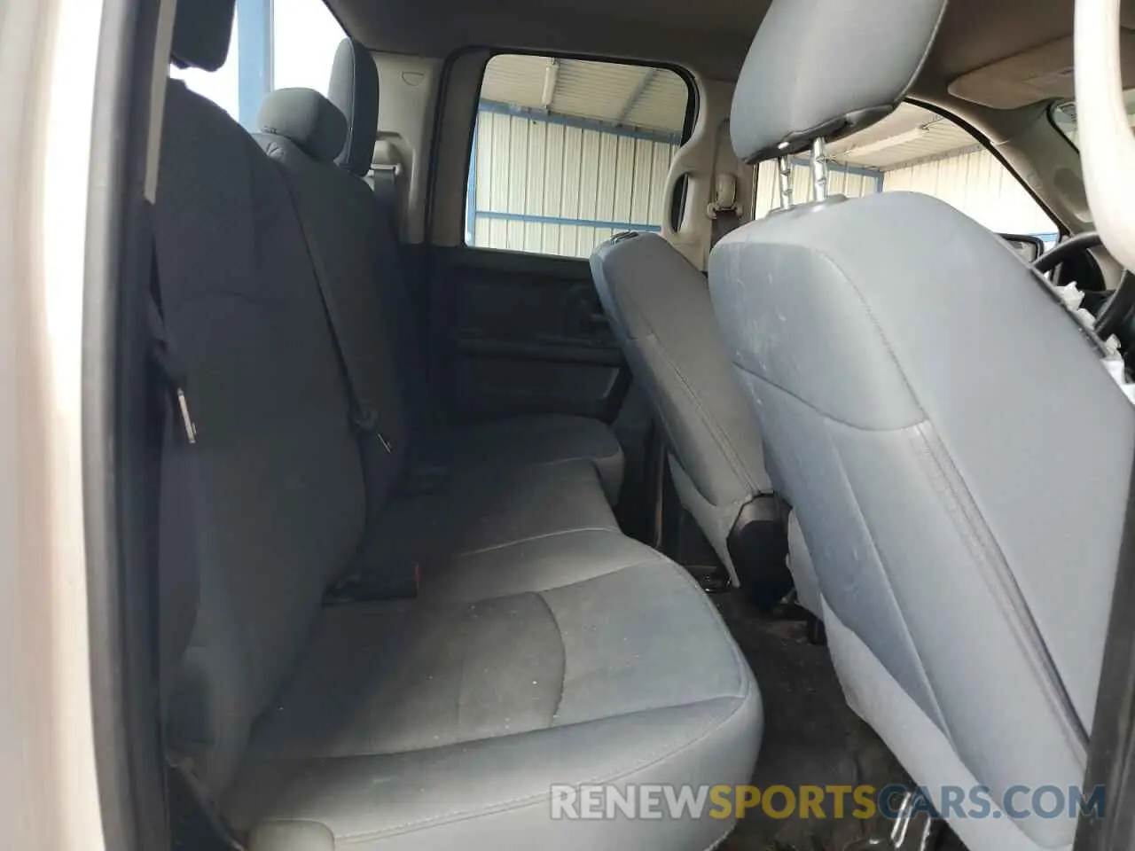 10 Фотография поврежденного автомобиля 1C6RR7FG2KS667998 RAM 1500 2019