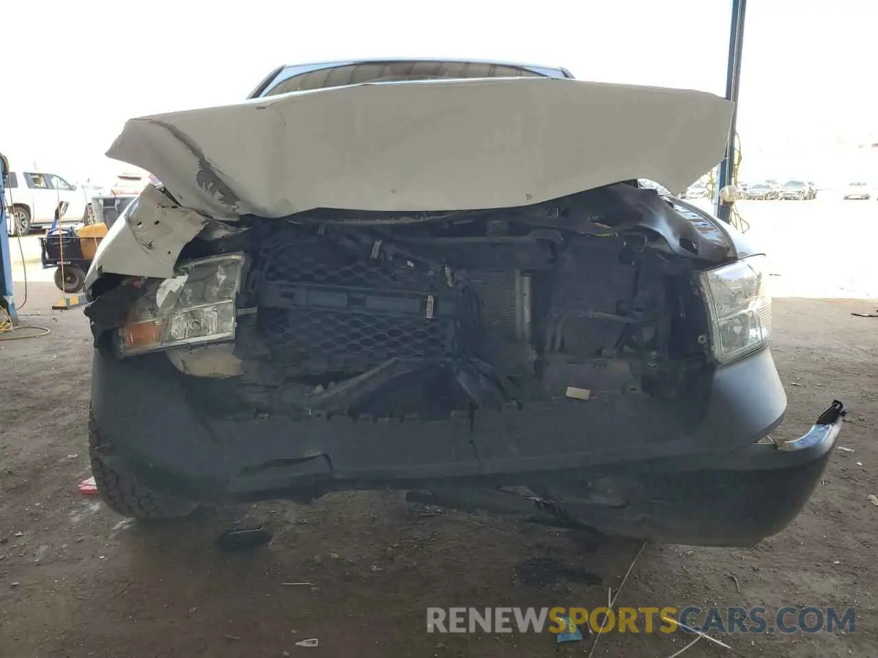 5 Фотография поврежденного автомобиля 1C6RR7FG2KS667998 RAM 1500 2019
