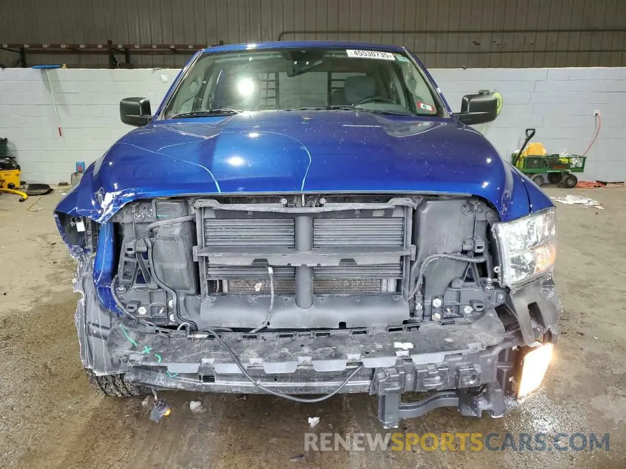 5 Photograph of a damaged car 1C6RR7FG3KS636789 RAM 1500 2019