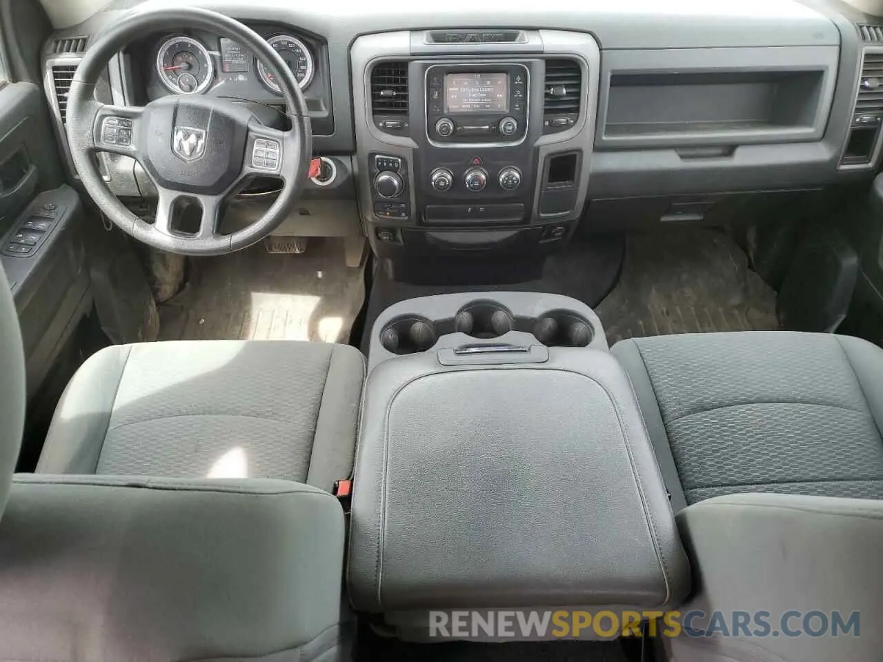 8 Фотография поврежденного автомобиля 1C6RR7FG5KS594755 RAM 1500 2019