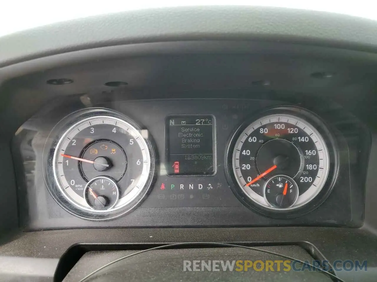 9 Фотография поврежденного автомобиля 1C6RR7FG5KS594755 RAM 1500 2019
