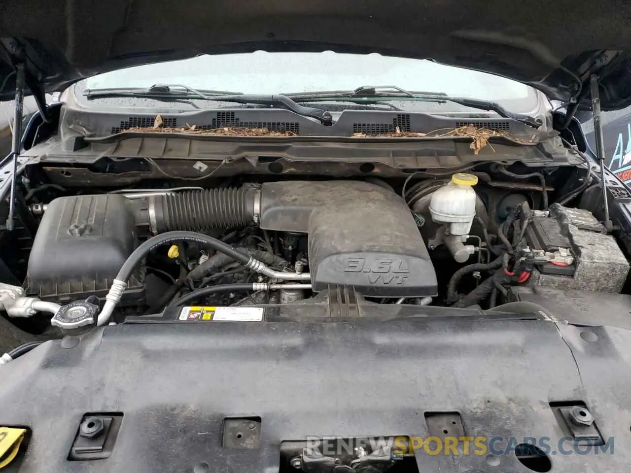 11 Фотография поврежденного автомобиля 1C6RR7FG7KS638531 RAM 1500 2019