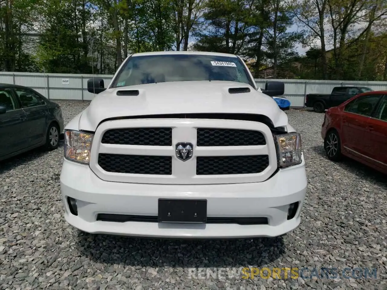 5 Photograph of a damaged car 1C6RR7FG9KS669229 RAM 1500 2019