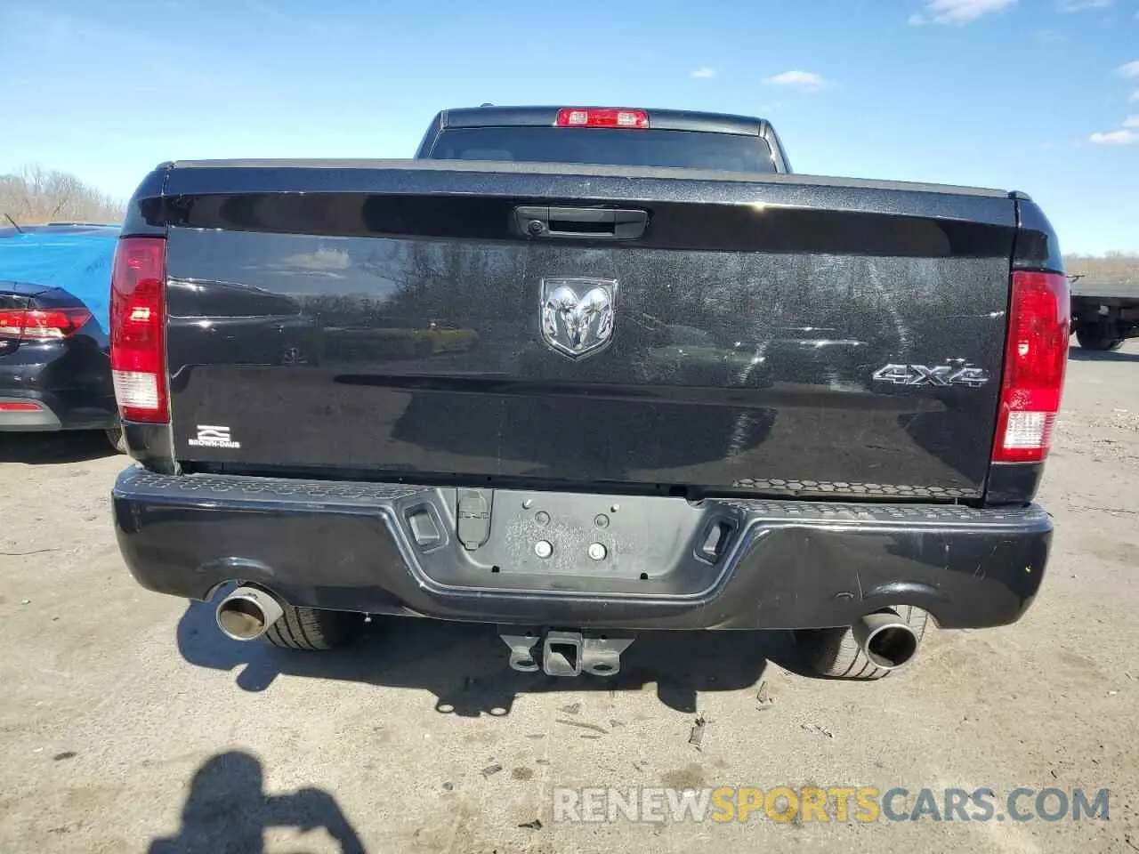 6 Photograph of a damaged car 1C6RR7FT1KS503672 RAM 1500 2019