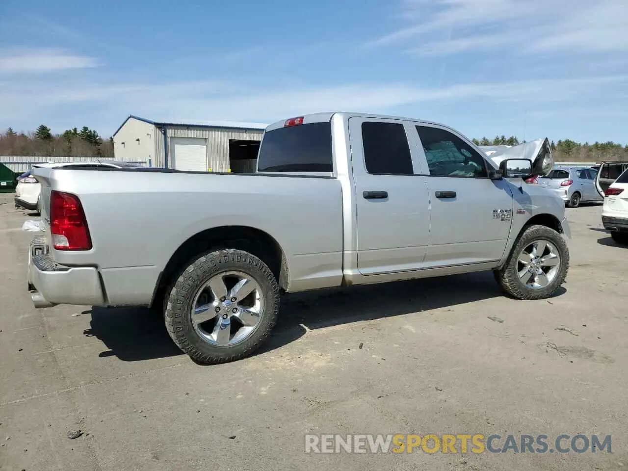 3 Photograph of a damaged car 1C6RR7FT1KS517572 RAM 1500 2019