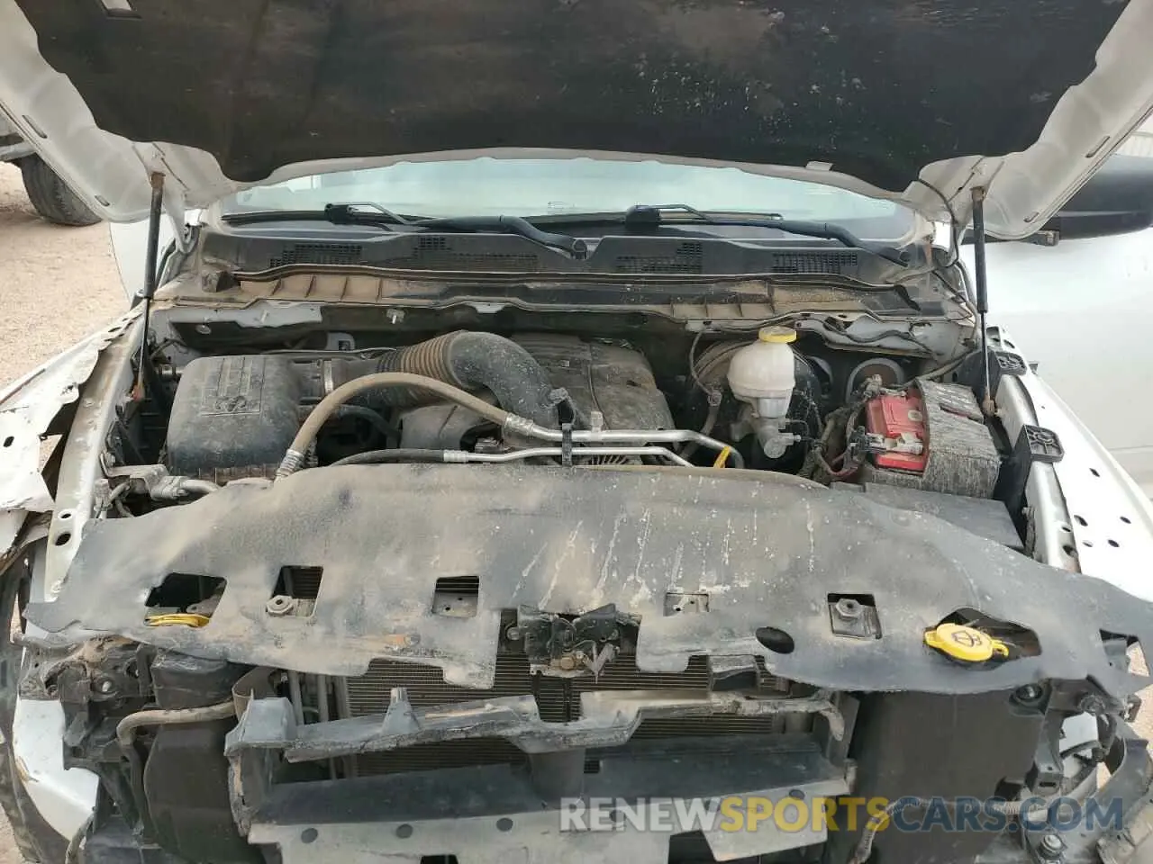 11 Photograph of a damaged car 1C6RR7FT4KS503472 RAM 1500 2019