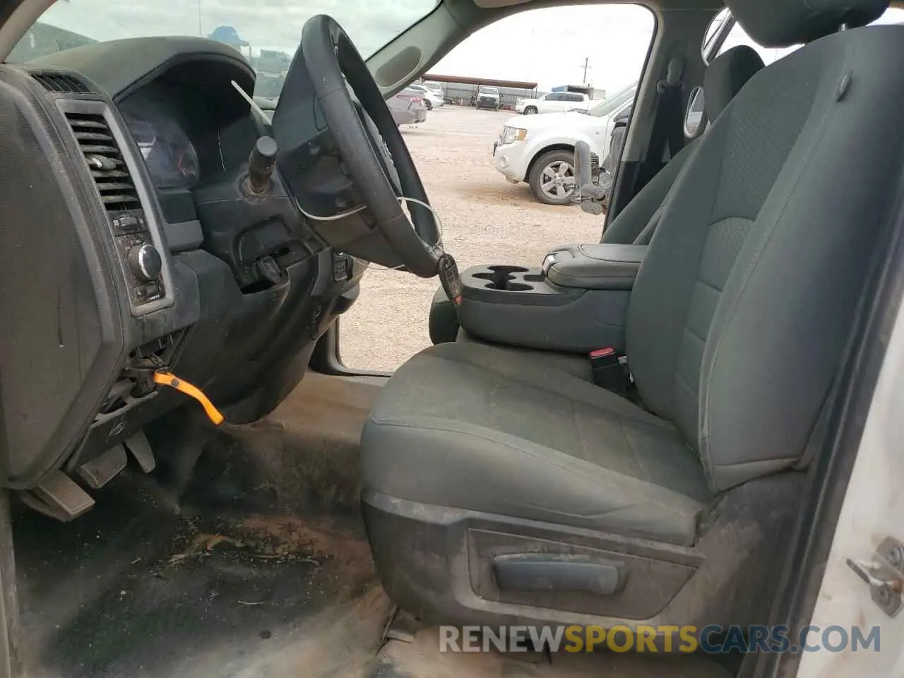 7 Photograph of a damaged car 1C6RR7FT4KS503472 RAM 1500 2019