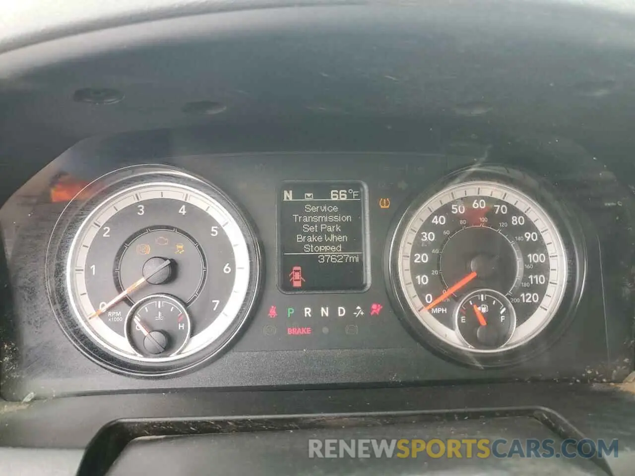 9 Photograph of a damaged car 1C6RR7FT4KS503472 RAM 1500 2019