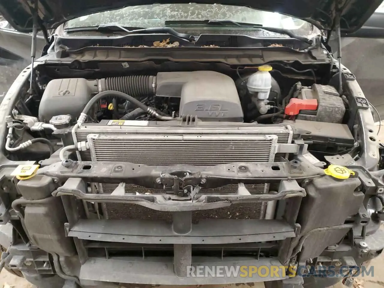 11 Фотография поврежденного автомобиля 1C6RR7GG6KS671339 RAM 1500 2019