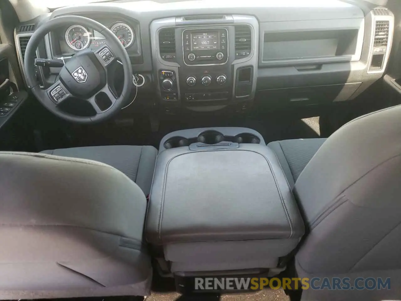 8 Photograph of a damaged car 1C6RR7KM8KS682064 RAM 1500 2019