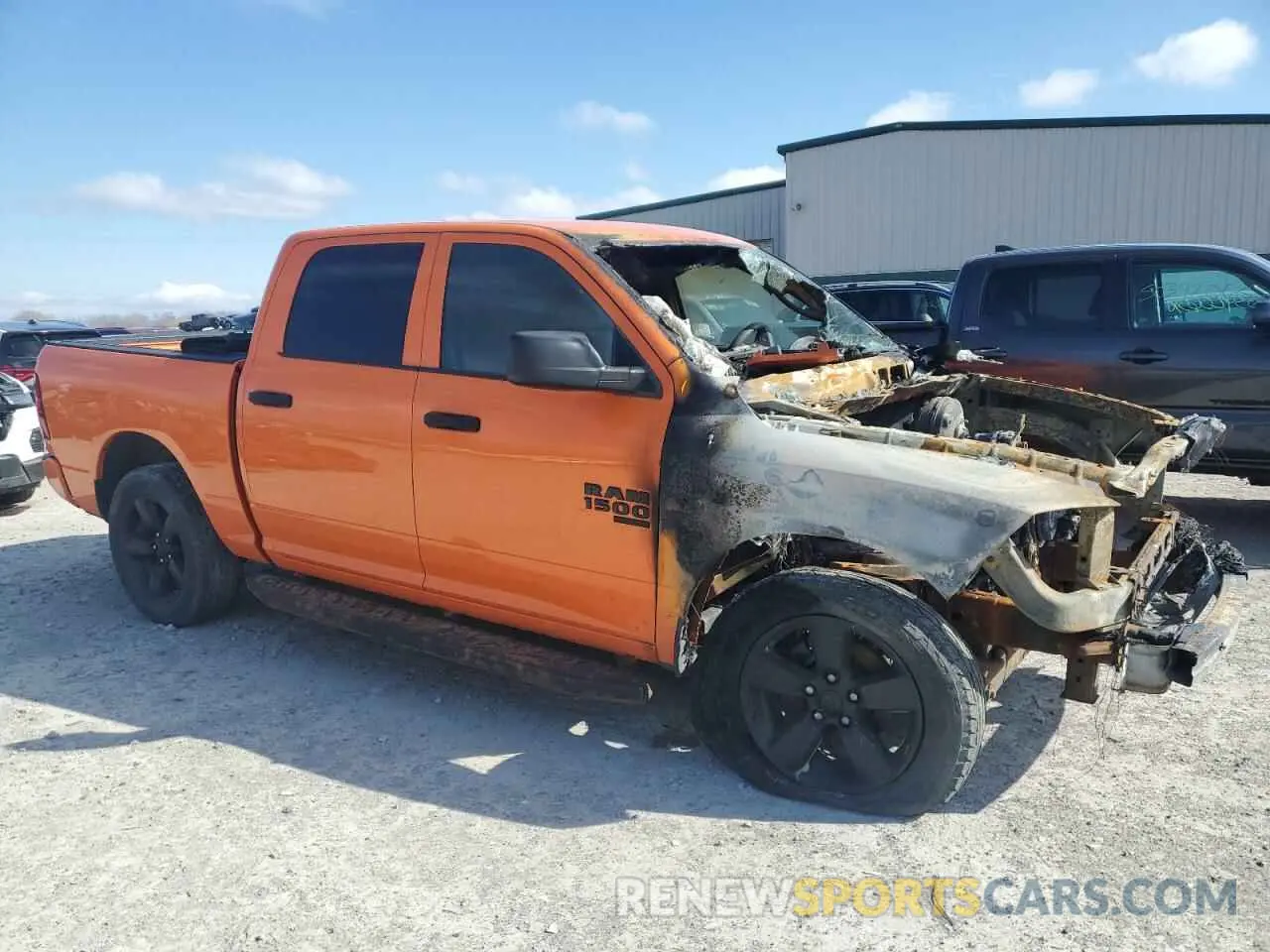 4 Фотография поврежденного автомобиля 1C6RR7KT7KS615950 RAM 1500 2019