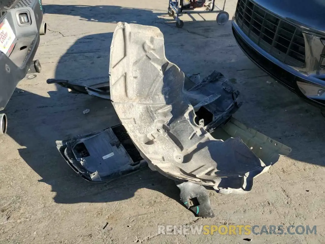 12 Фотография поврежденного автомобиля 1C6RR7LT0KS618901 RAM 1500 2019
