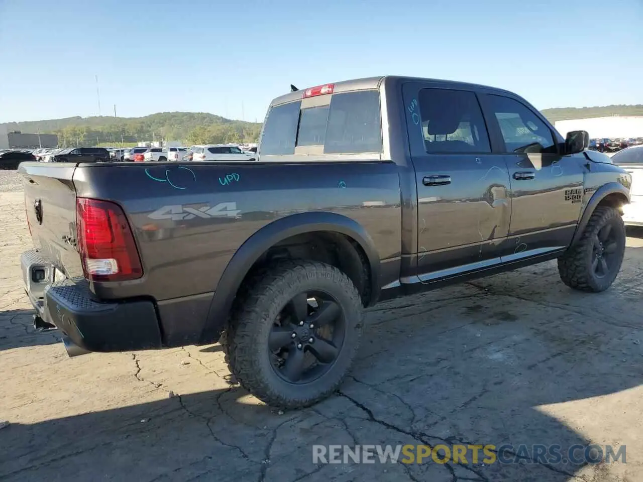 3 Фотография поврежденного автомобиля 1C6RR7LT0KS618901 RAM 1500 2019