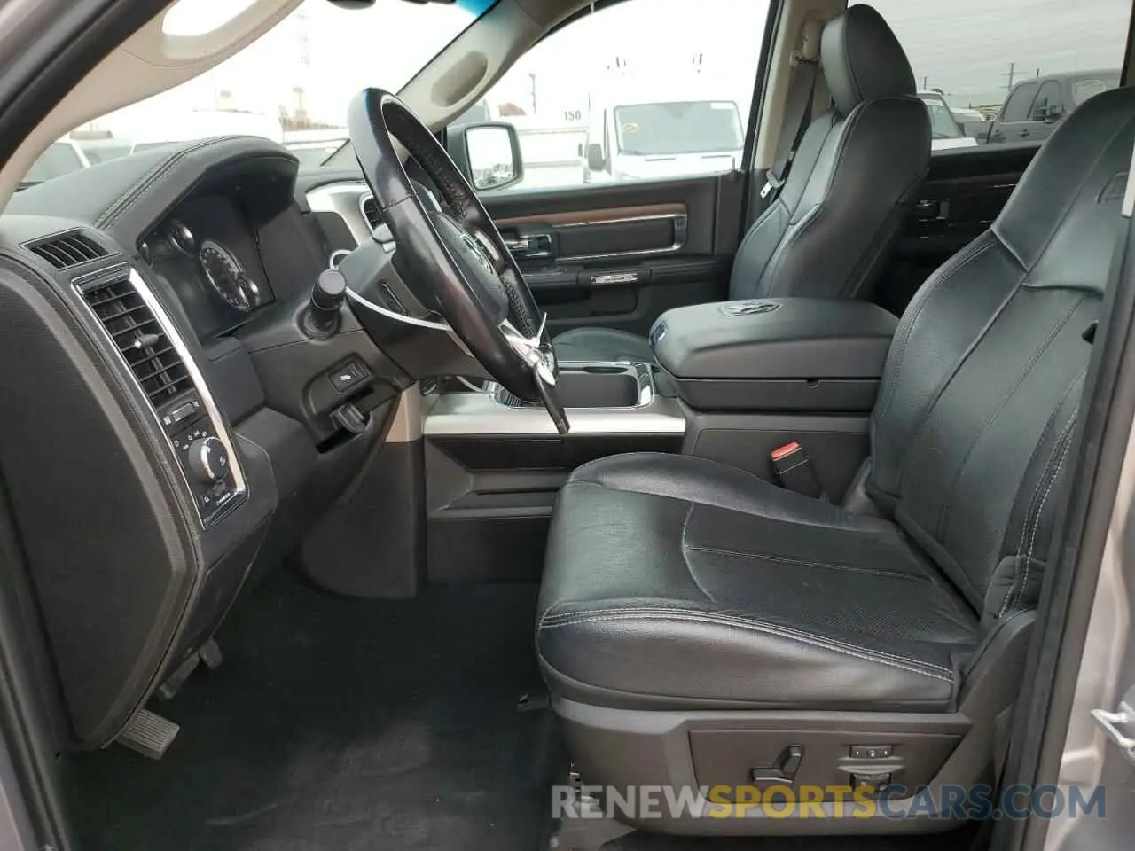 7 Photograph of a damaged car 1C6RR7NM6KS750163 RAM 1500 2019