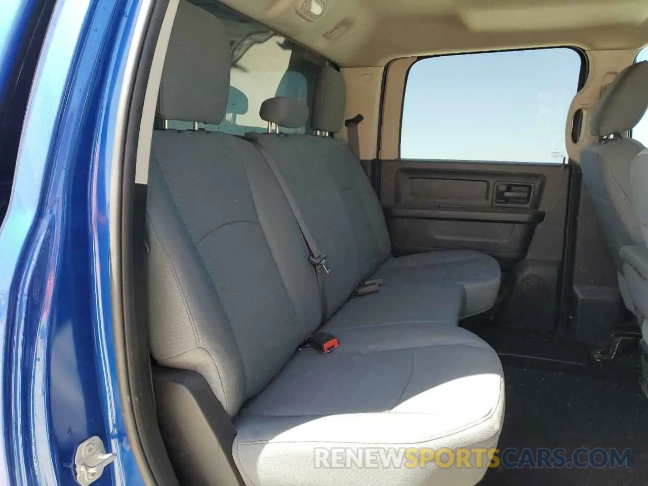 10 Фотография поврежденного автомобиля 1C6RR7SM2KS682027 RAM 1500 2019