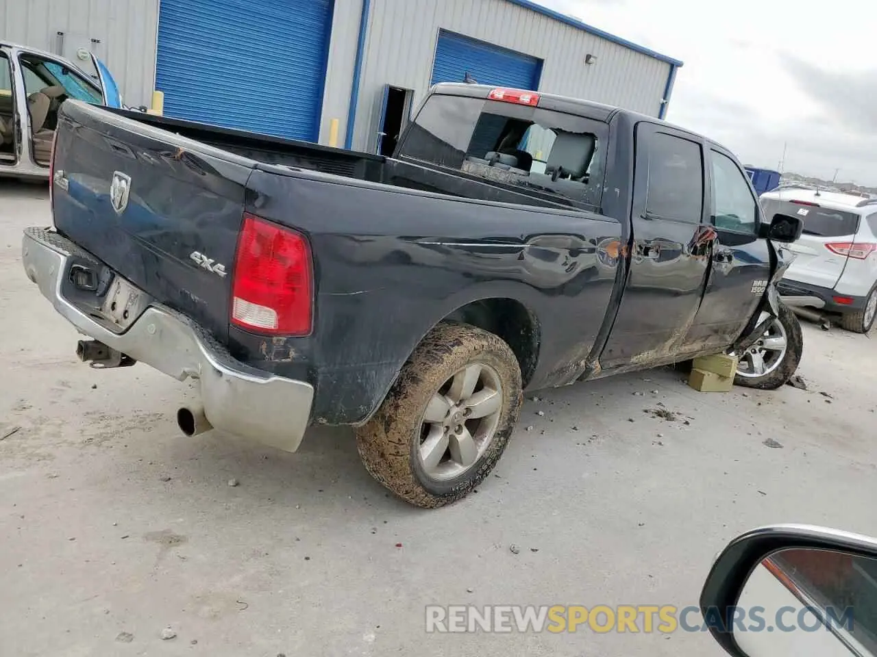 3 Фотография поврежденного автомобиля 1C6RR7TT4KS712943 RAM 1500 2019