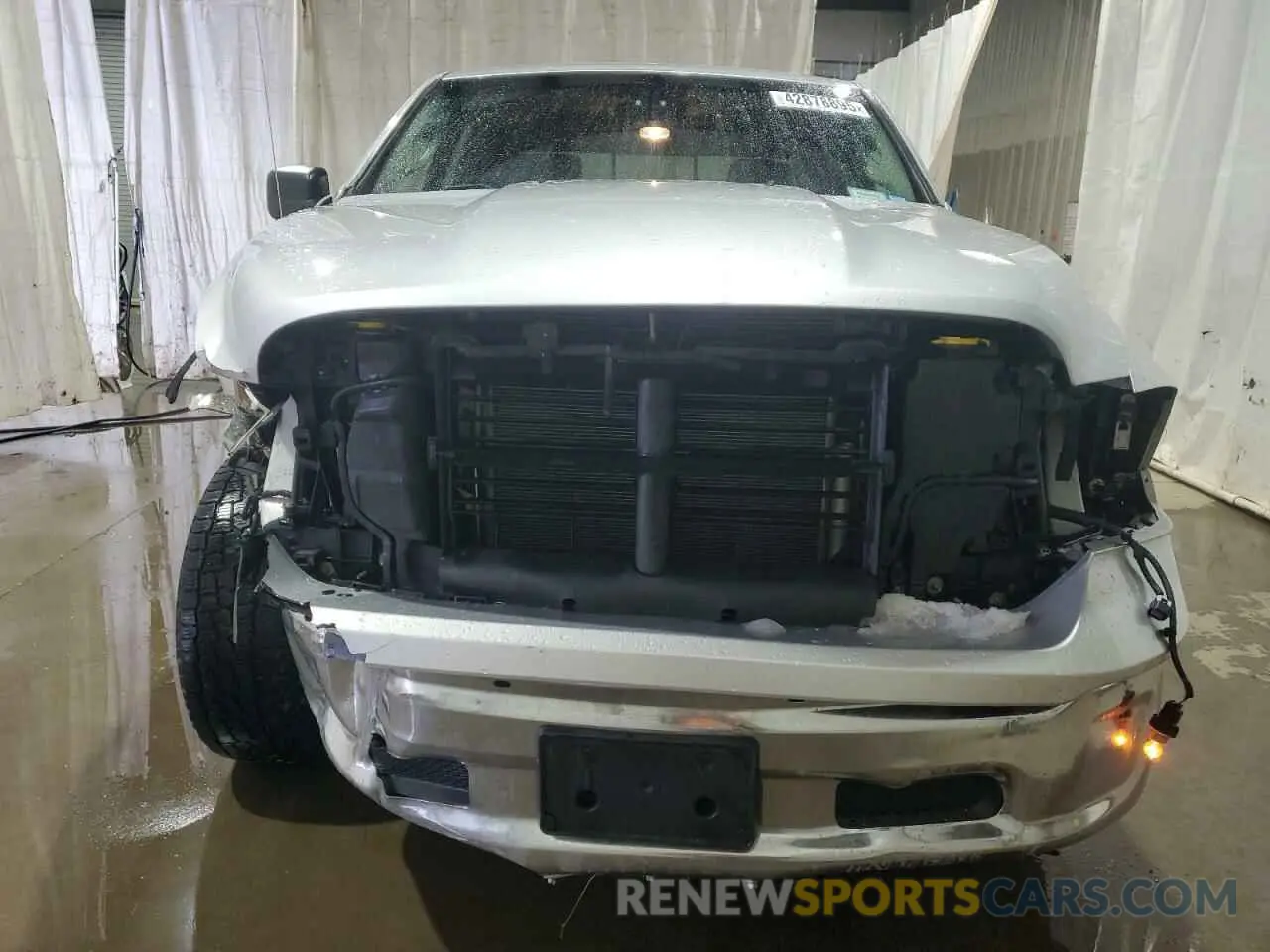 5 Photograph of a damaged car 1C6RR7TT6KS567534 RAM 1500 2019