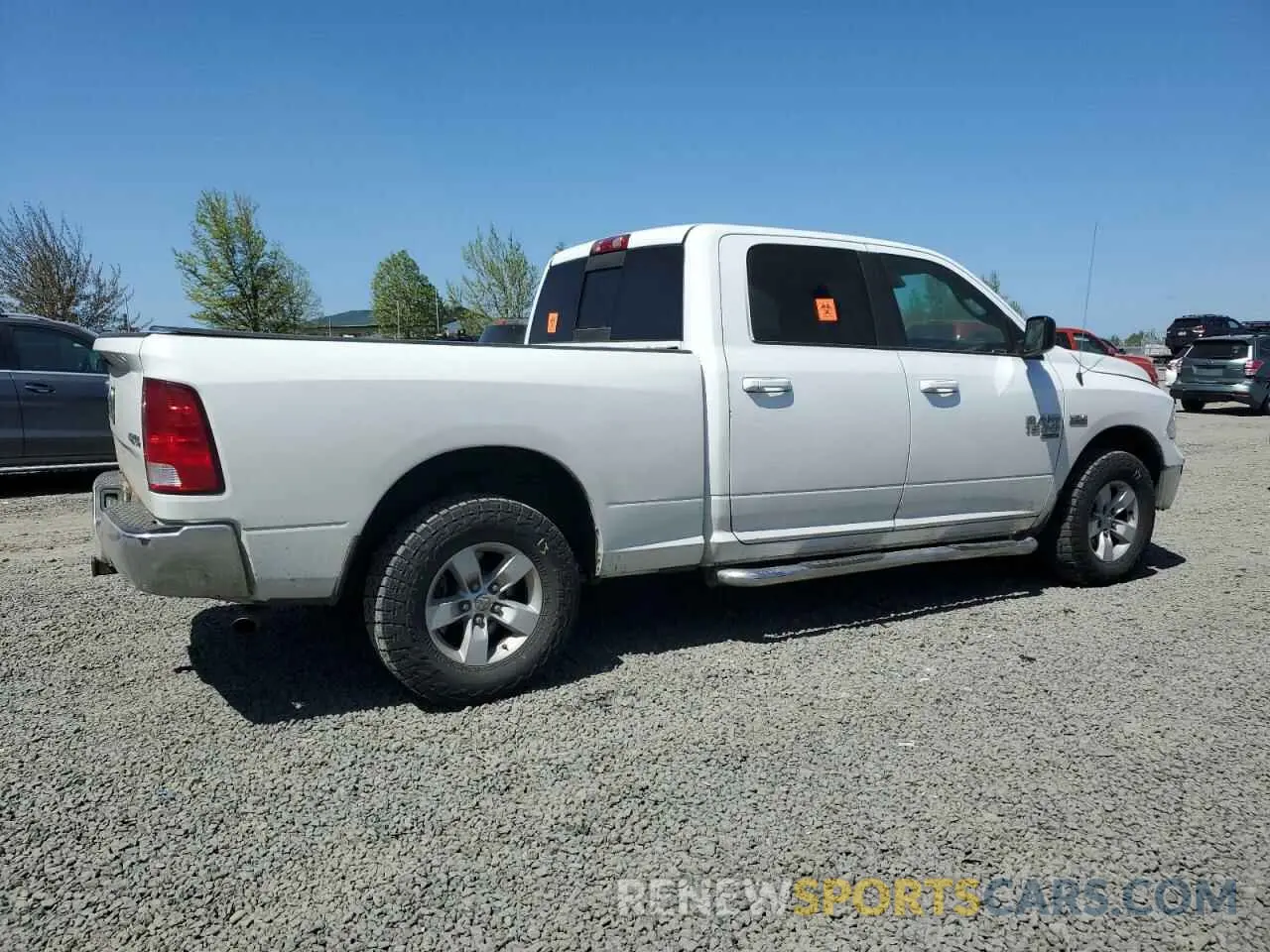 3 Фотография поврежденного автомобиля 1C6RR7TT7KS634609 RAM 1500 2019