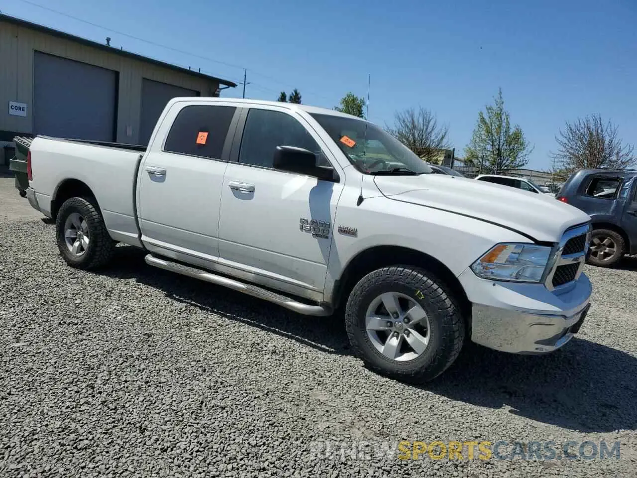 4 Фотография поврежденного автомобиля 1C6RR7TT7KS634609 RAM 1500 2019