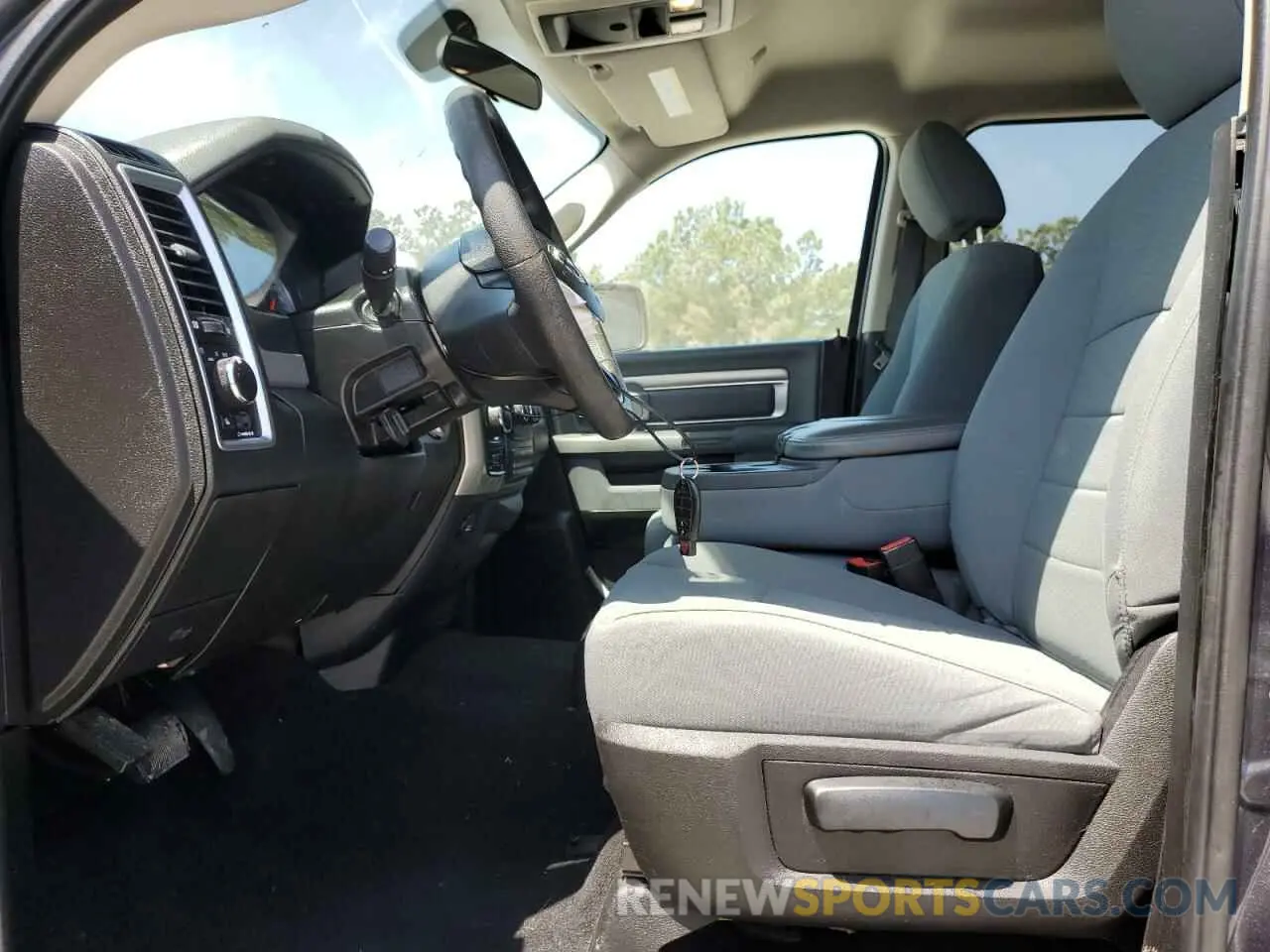 7 Photograph of a damaged car 1C6RR7TT8KS654738 RAM 1500 2019