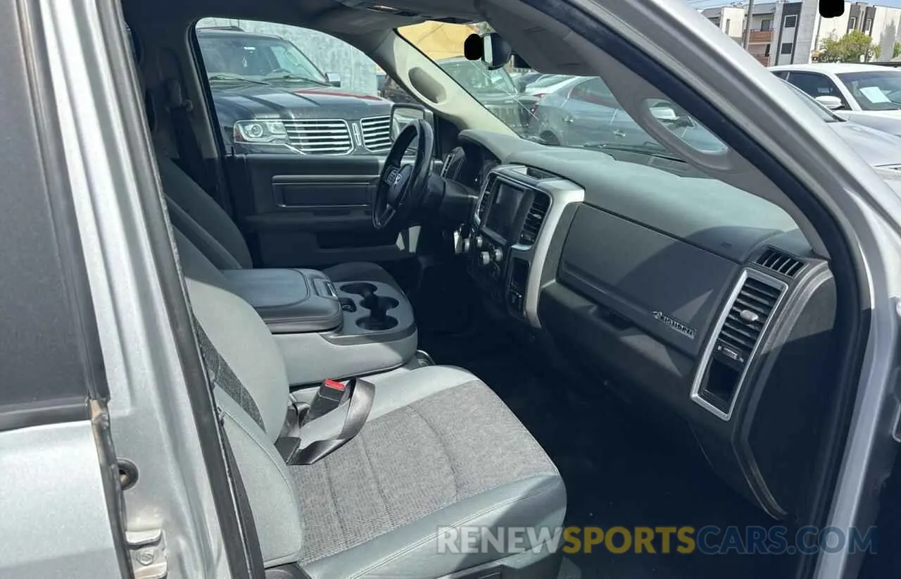 5 Photograph of a damaged car 1C6RR7TTXKS556018 RAM 1500 2019