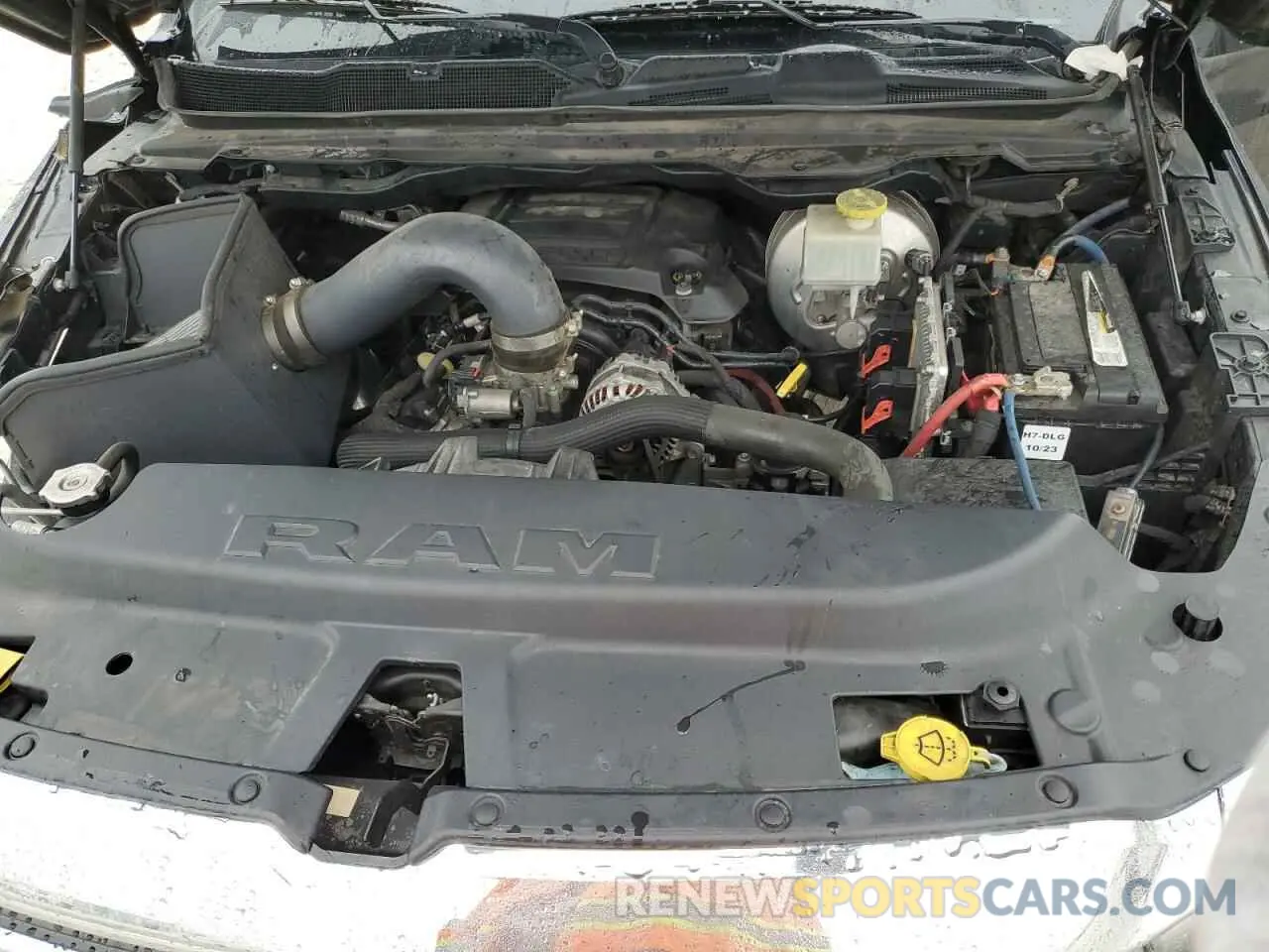 13 Фотография поврежденного автомобиля 1C6RREBT1KN601447 RAM 1500 2019
