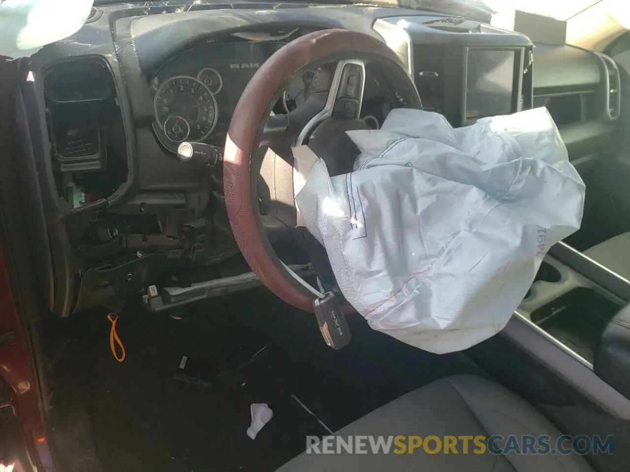 8 Photograph of a damaged car 1C6RREBT1KN902719 RAM 1500 2019