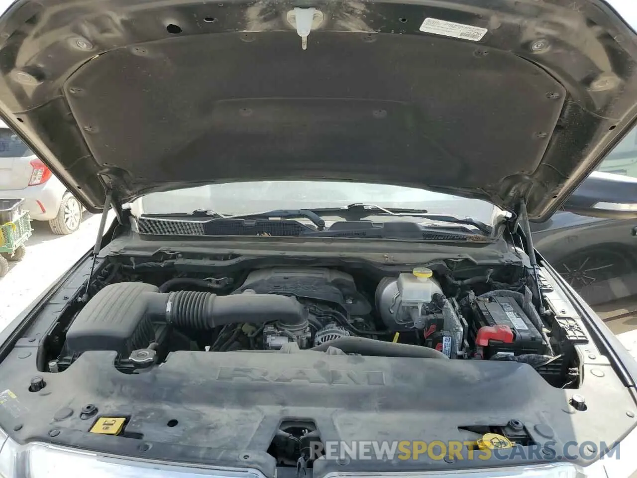 11 Photograph of a damaged car 1C6RREBT8KN747408 RAM 1500 2019
