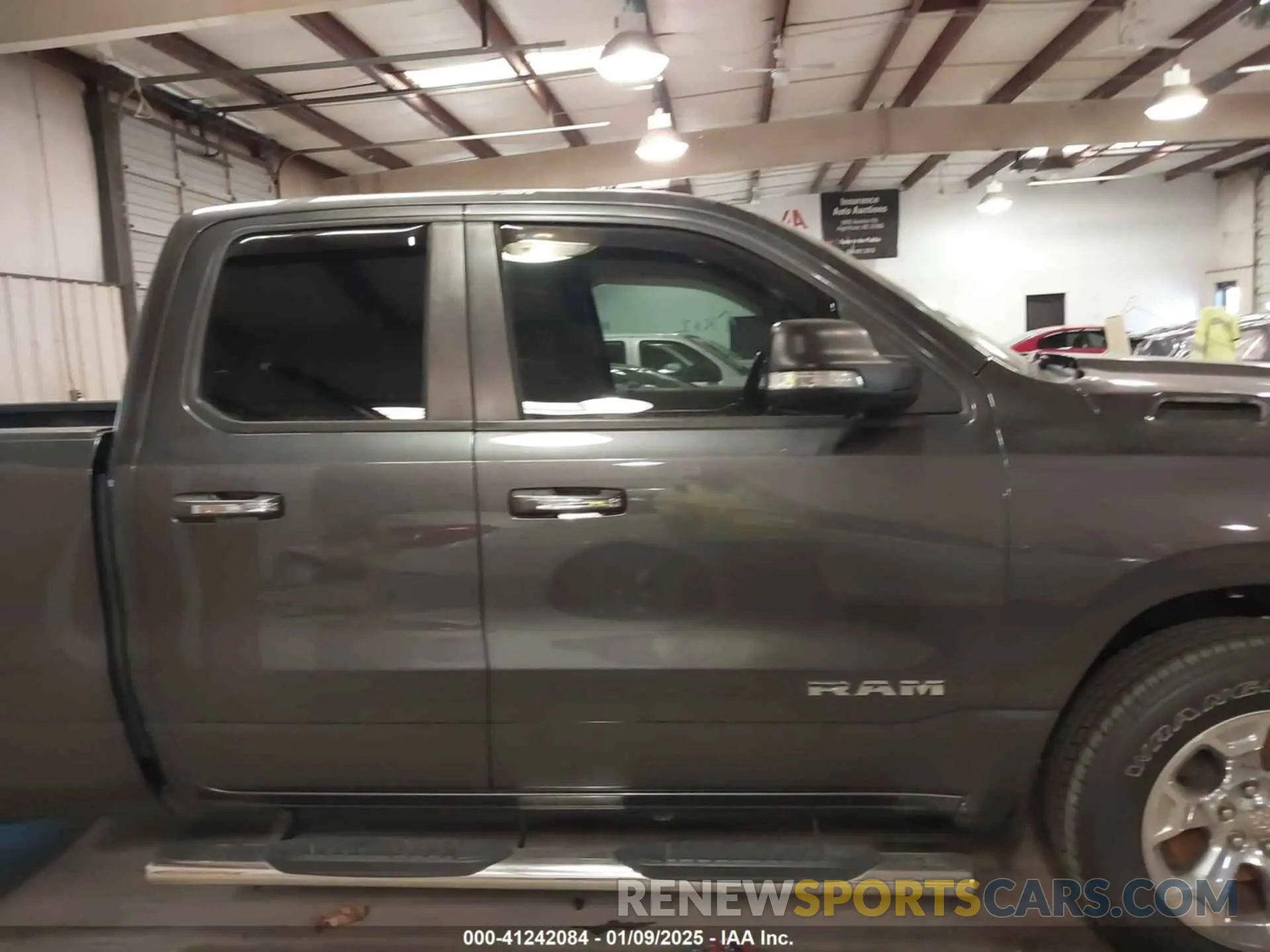 14 Photograph of a damaged car 1C6RREBT9KN617833 RAM 1500 2019