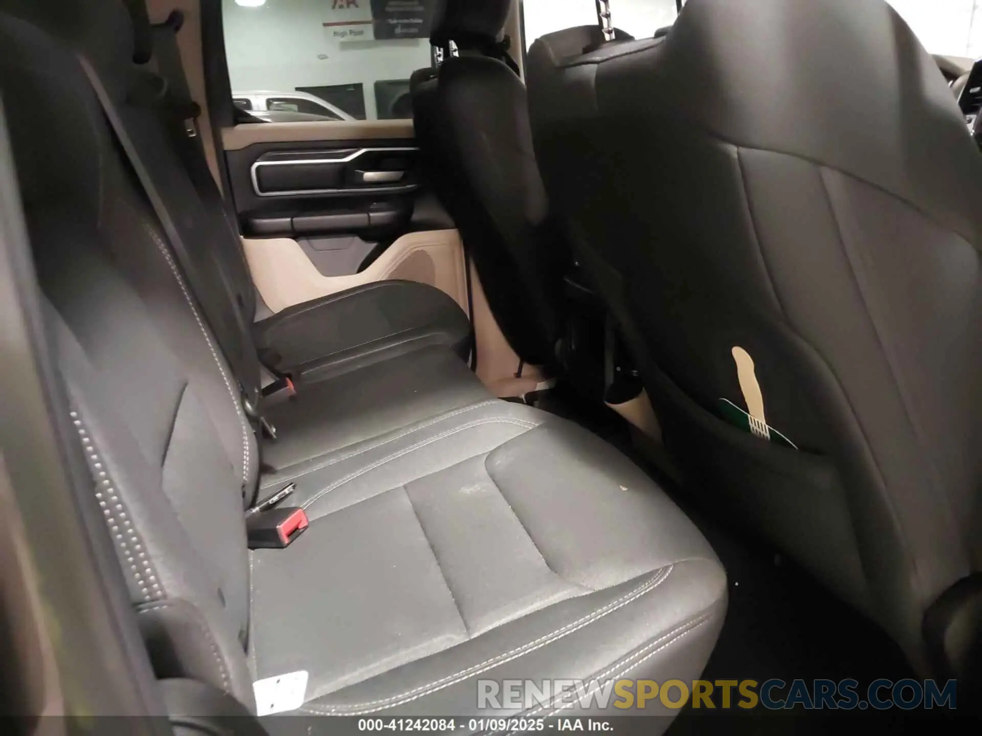 8 Photograph of a damaged car 1C6RREBT9KN617833 RAM 1500 2019