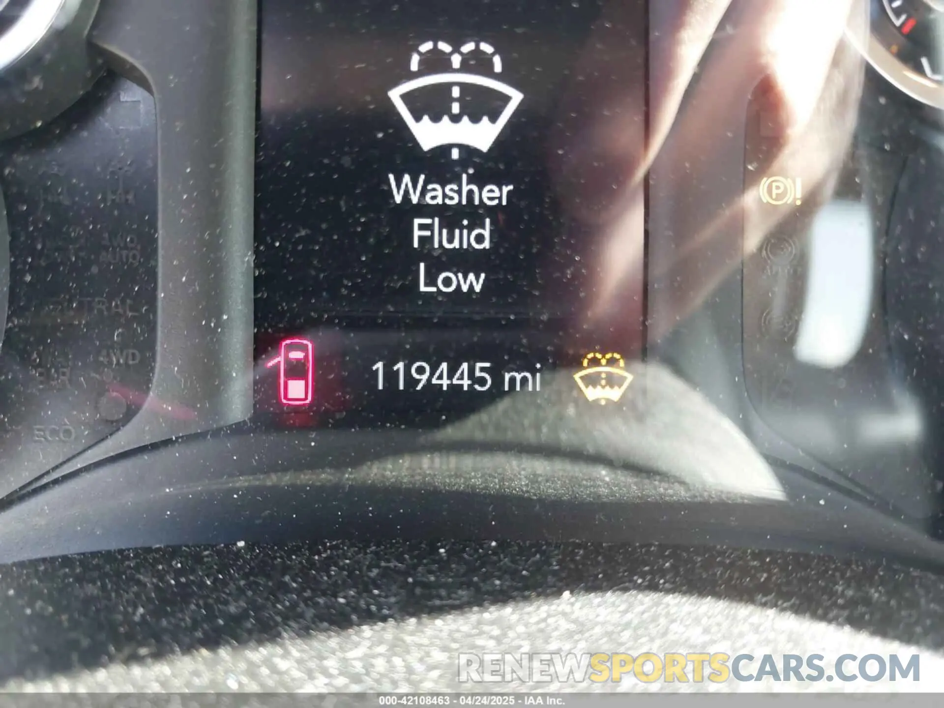 16 Photograph of a damaged car 1C6RRECT2KN614786 RAM 1500 2019