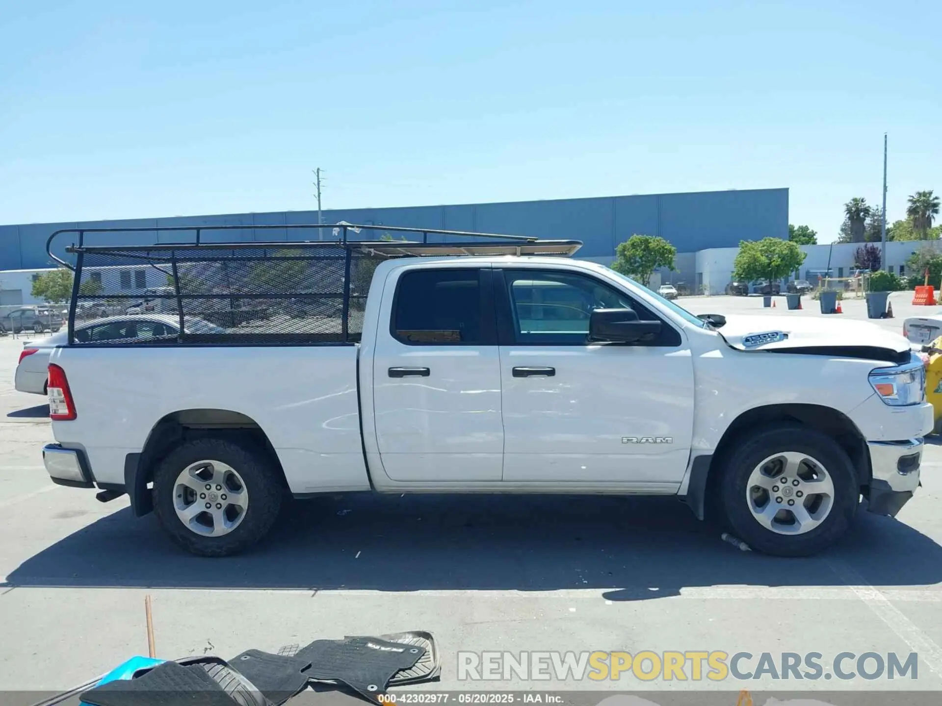 13 Фотография поврежденного автомобиля 1C6RRECT6KN884457 RAM 1500 2019