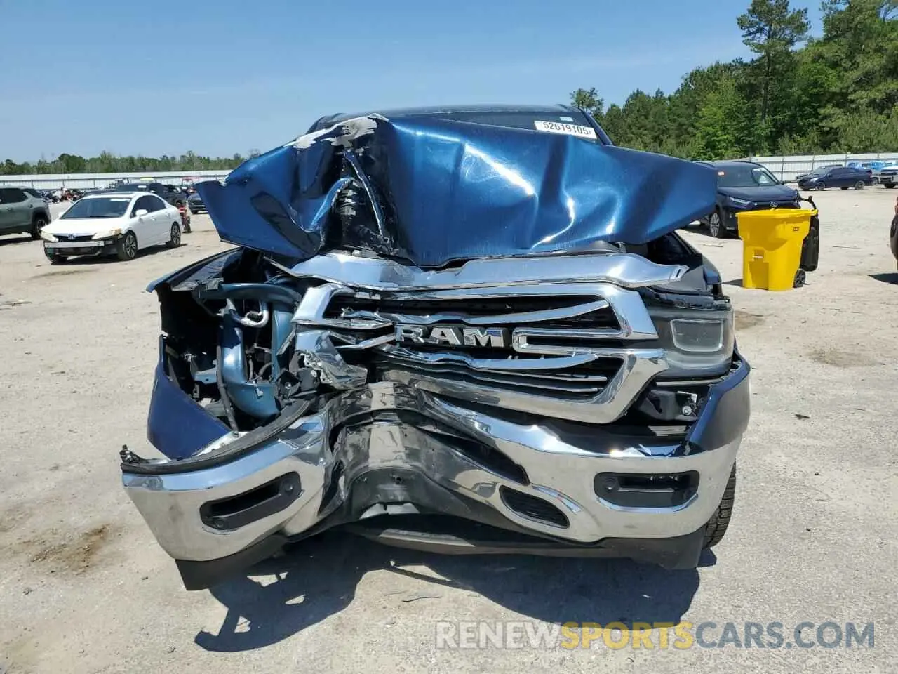 5 Photograph of a damaged car 1C6RREDT8KN769499 RAM 1500 2019