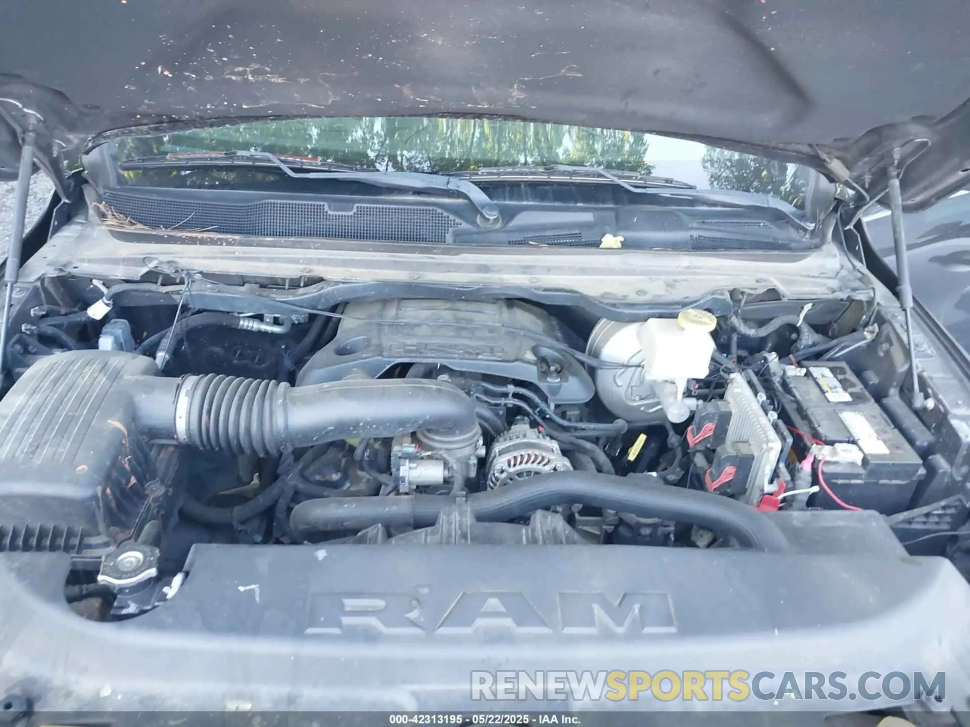 10 Фотография поврежденного автомобиля 1C6RREFT0KN616290 RAM 1500 2019