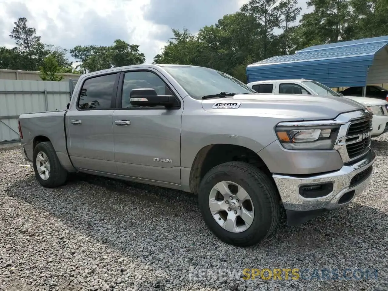 4 Photograph of a damaged car 1C6RREFT1KN508504 RAM 1500 2019