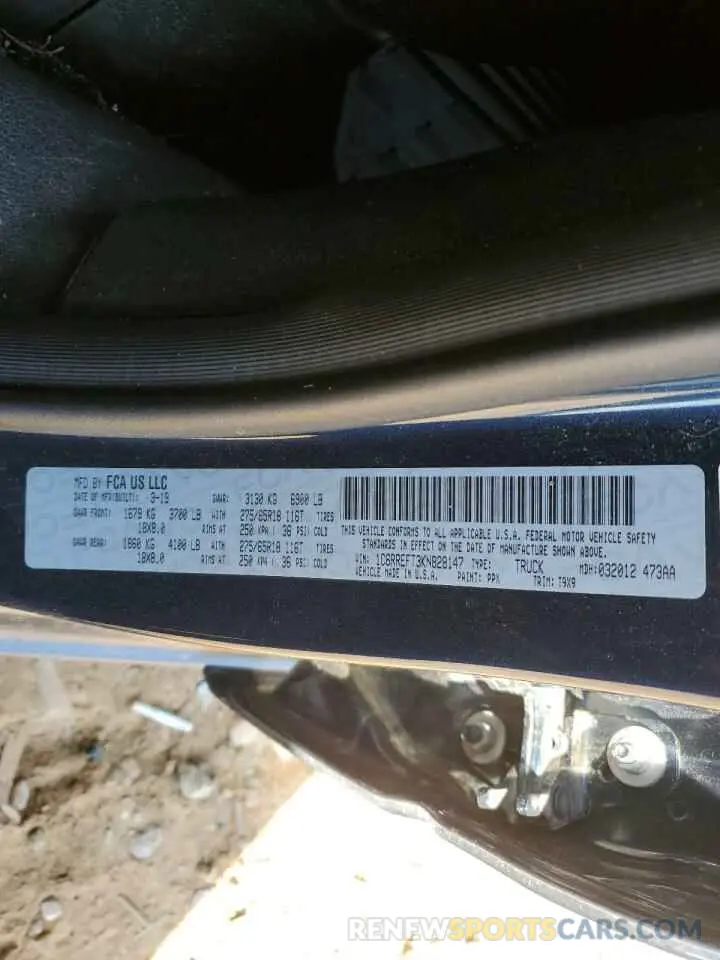 13 Photograph of a damaged car 1C6RREFT3KN828147 RAM 1500 2019