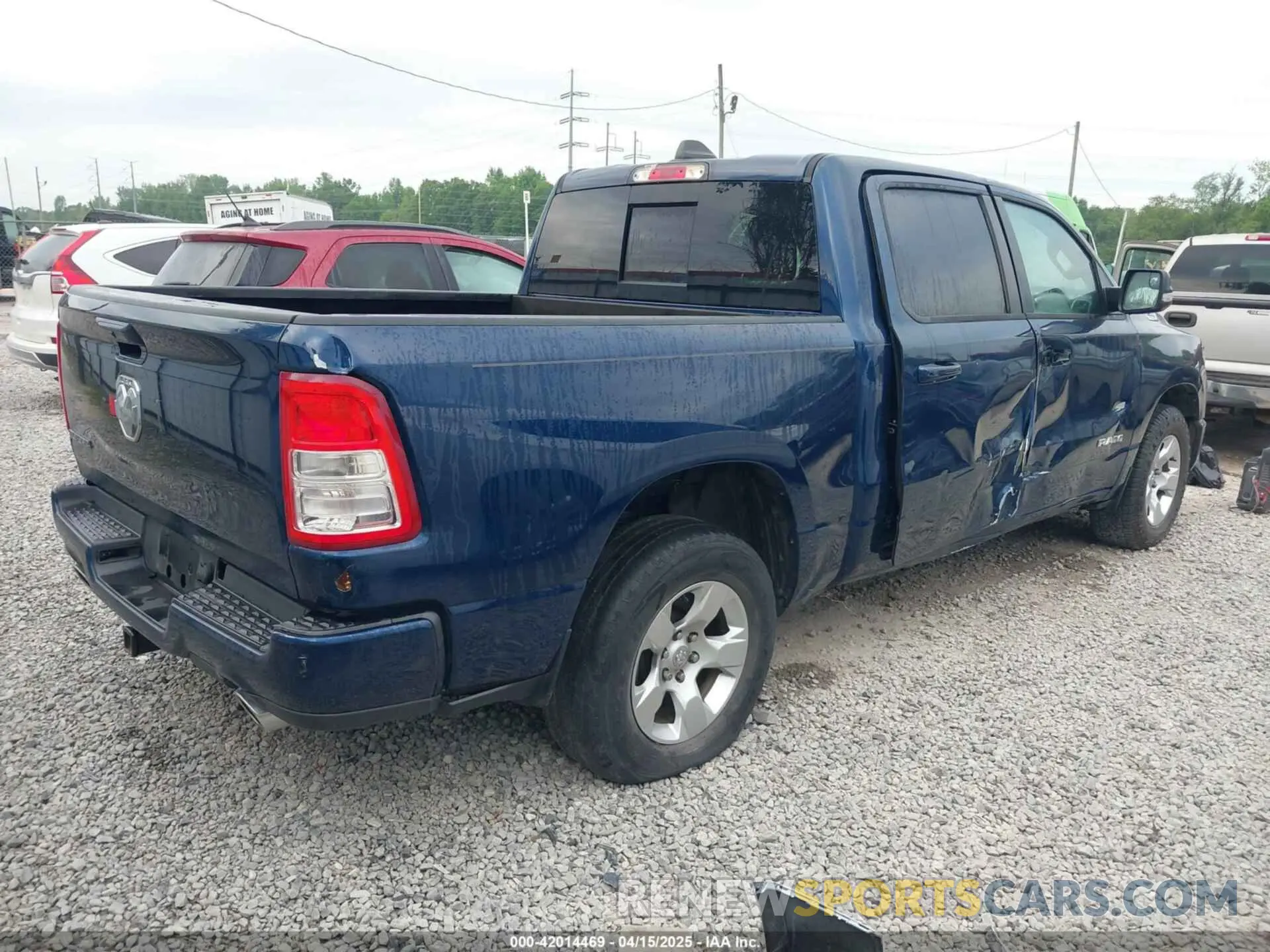 4 Фотография поврежденного автомобиля 1C6RREFT5KN590642 RAM 1500 2019
