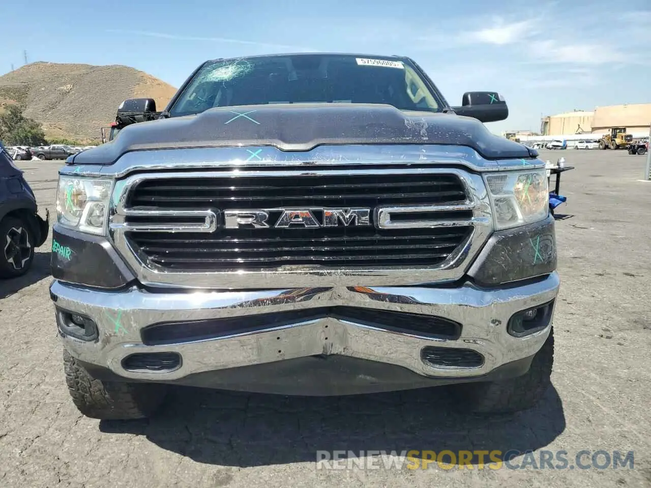 5 Photograph of a damaged car 1C6RREFT7KN650890 RAM 1500 2019