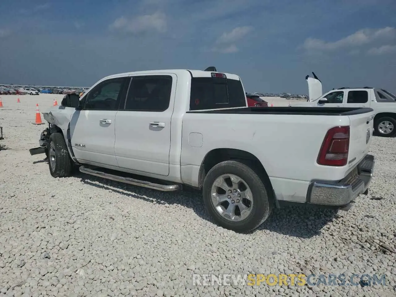 2 Photograph of a damaged car 1C6RREFT8KN527101 RAM 1500 2019