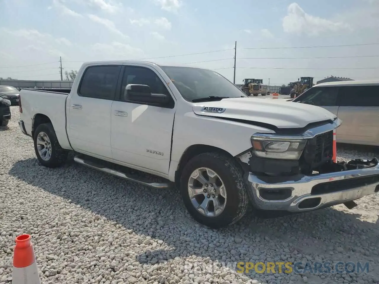 4 Photograph of a damaged car 1C6RREFT8KN527101 RAM 1500 2019