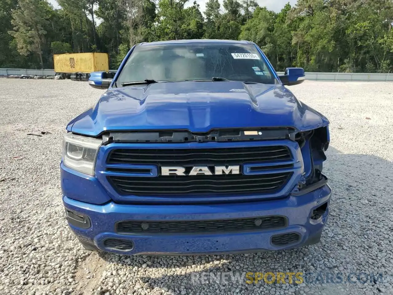 5 Photograph of a damaged car 1C6RREFT9KN616420 RAM 1500 2019