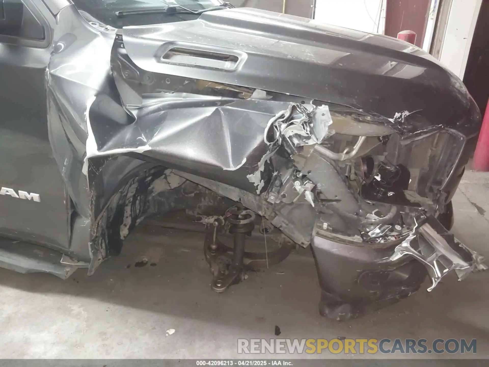 6 Photograph of a damaged car 1C6RREFTXKN596646 RAM 1500 2019