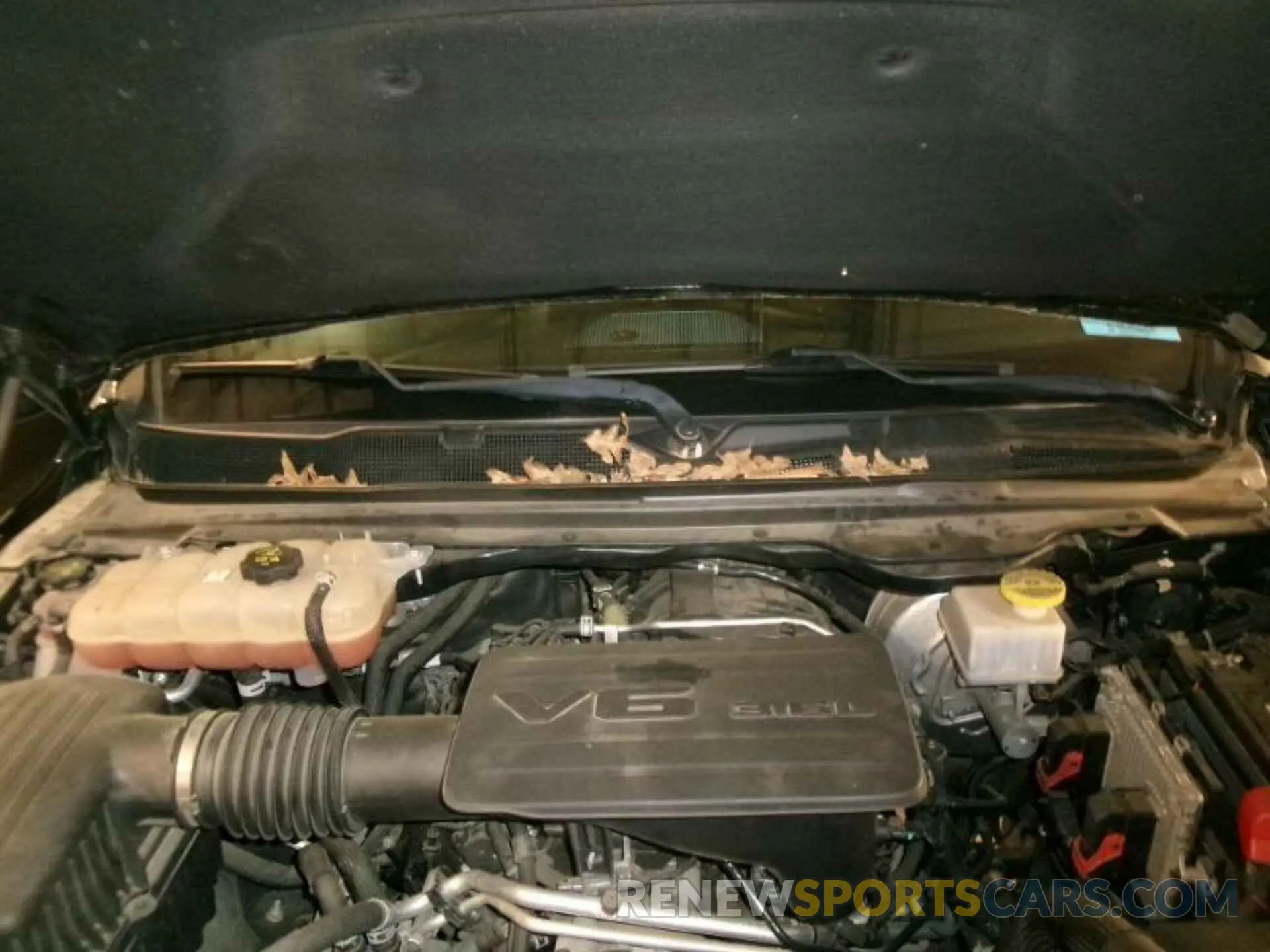 13 Фотография поврежденного автомобиля 1C6RREGG8KN858245 RAM 1500 2019