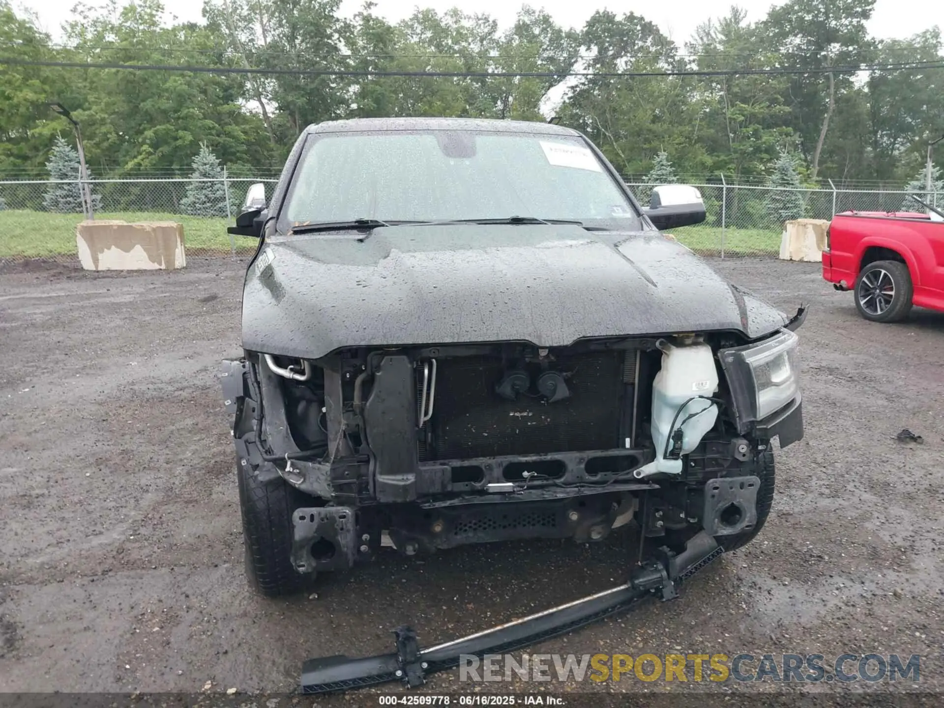 6 Photograph of a damaged car 1C6RREJT3KN502713 RAM 1500 2019