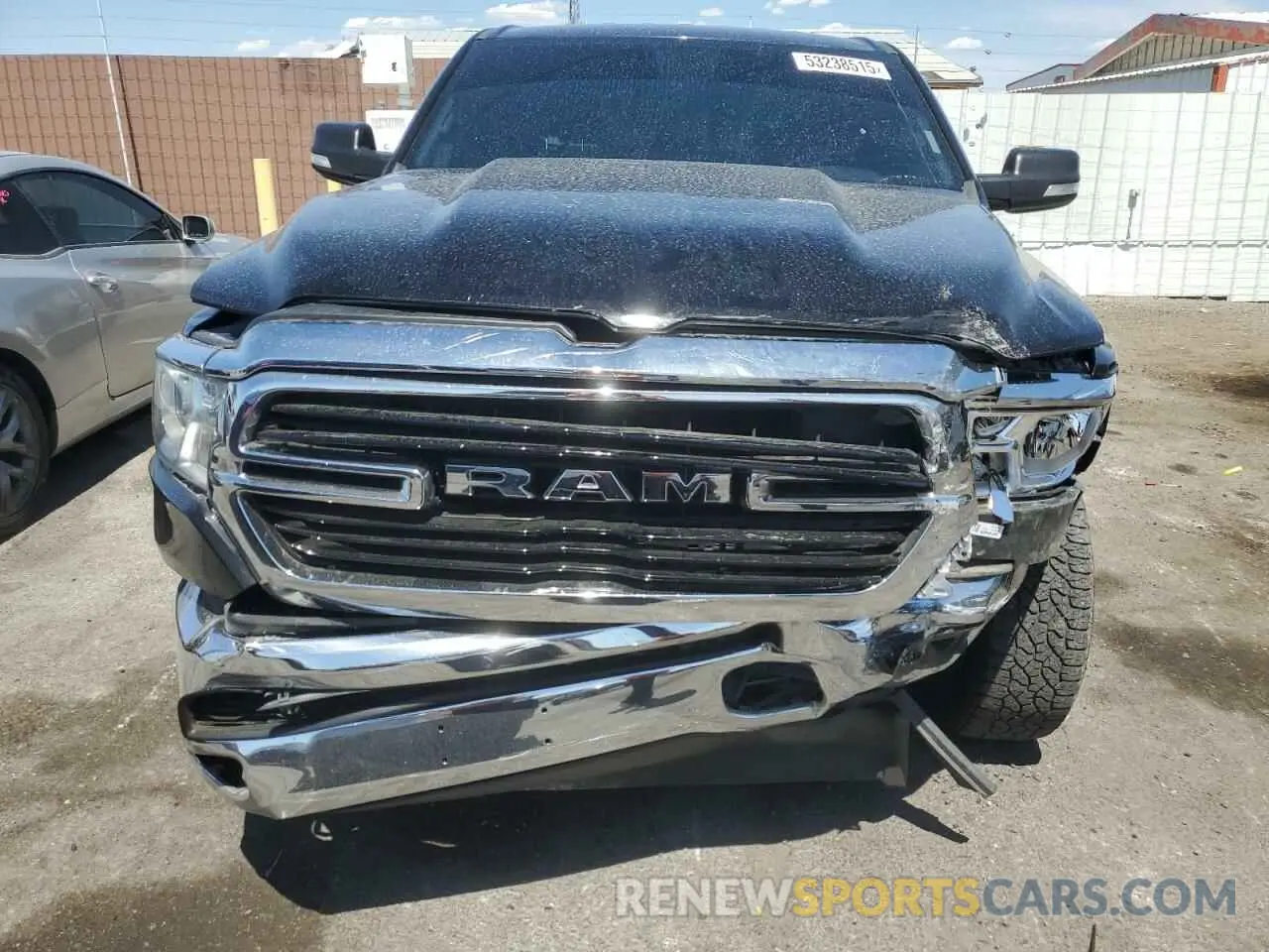 5 Photograph of a damaged car 1C6RREMT4KN894757 RAM 1500 2019