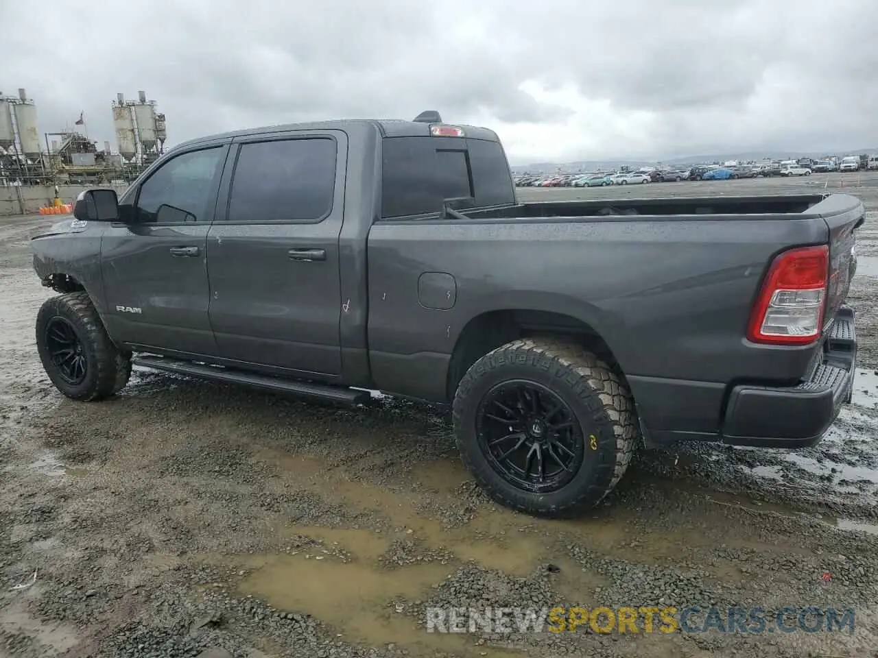 2 Фотография поврежденного автомобиля 1C6RREMT6KN735335 RAM 1500 2019