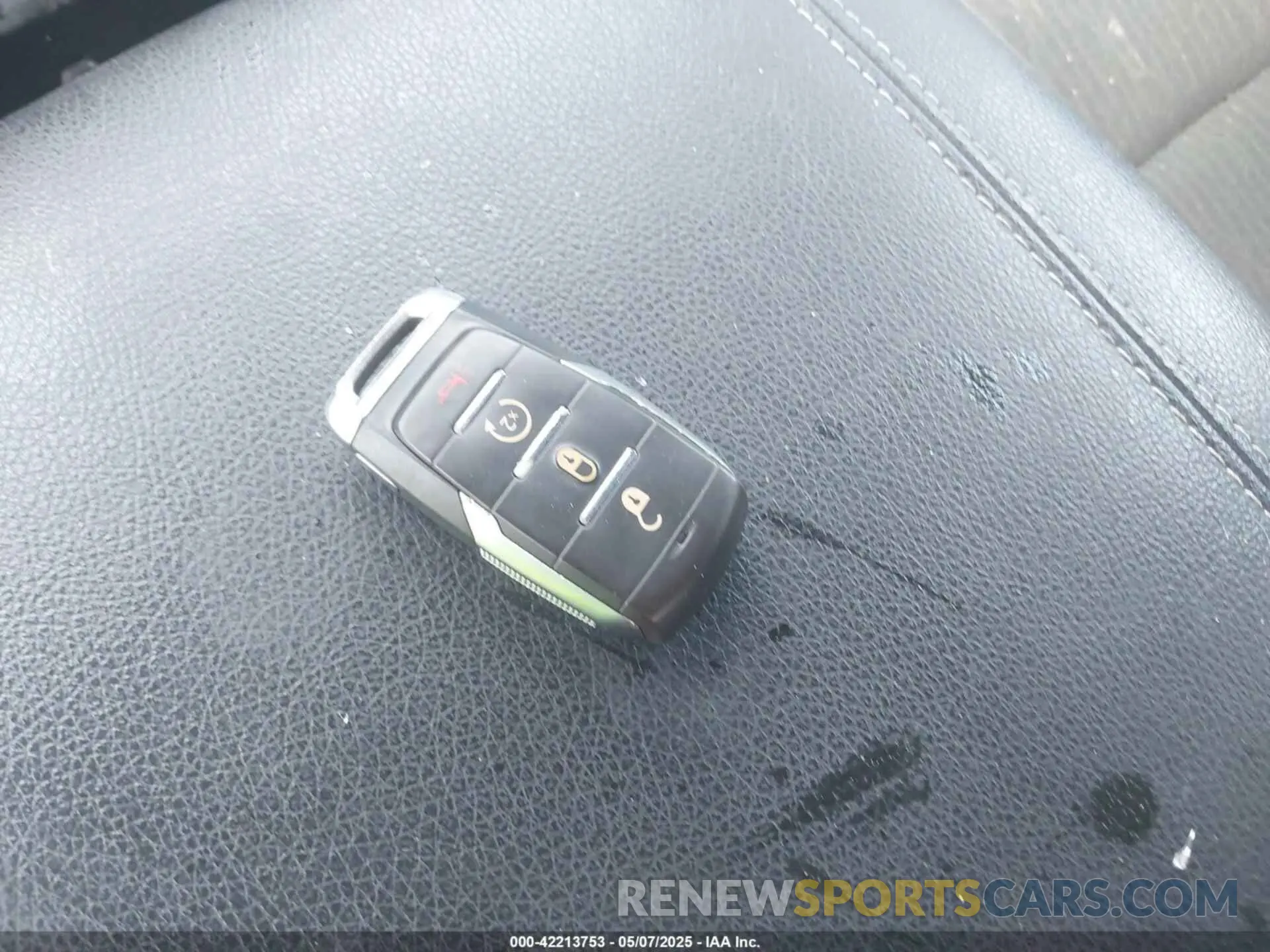 11 Фотография поврежденного автомобиля 1C6RRFFG0KN919093 RAM 1500 2019