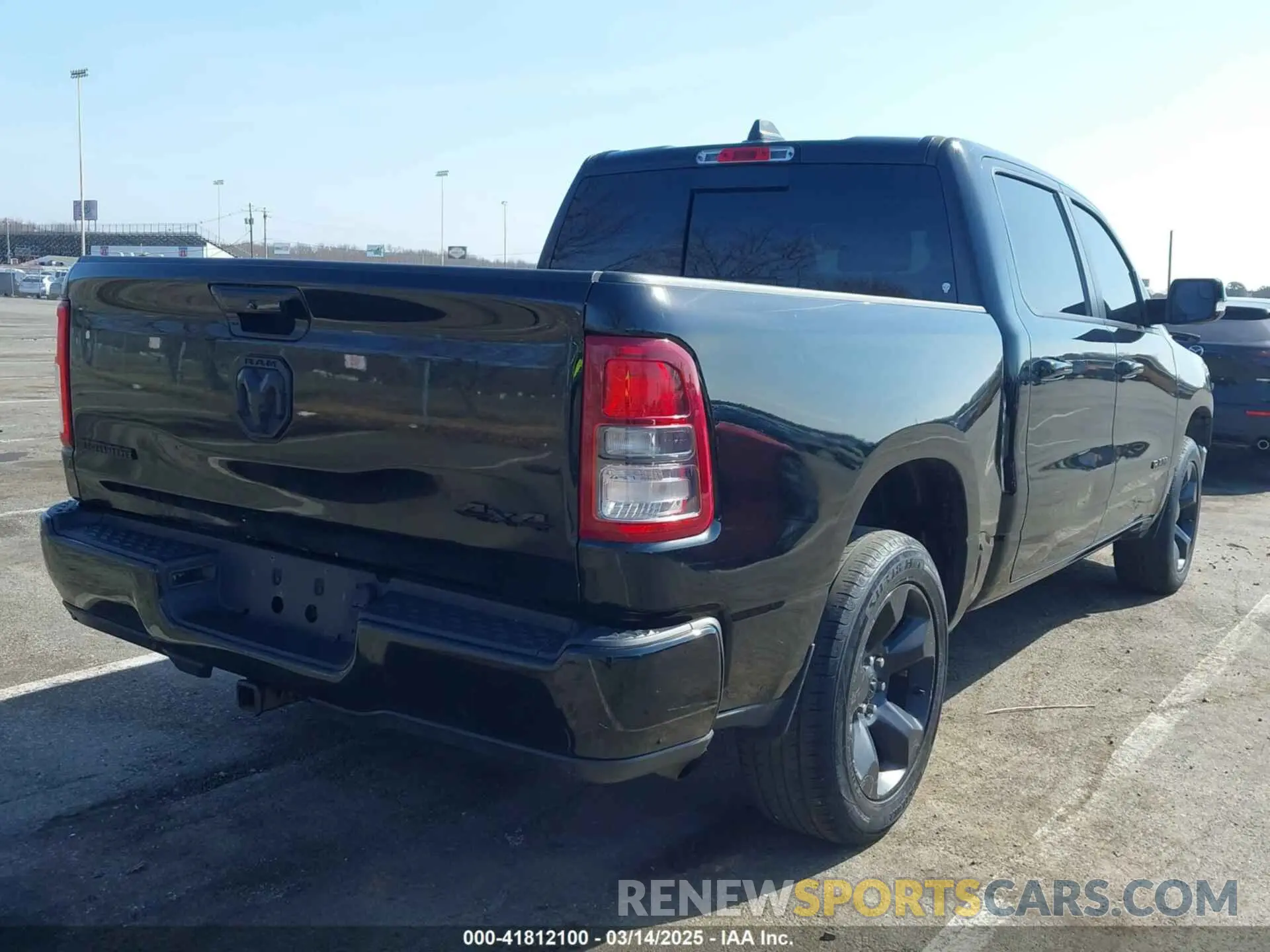 4 Photograph of a damaged car 1C6RRFFG1KN917238 RAM 1500 2019