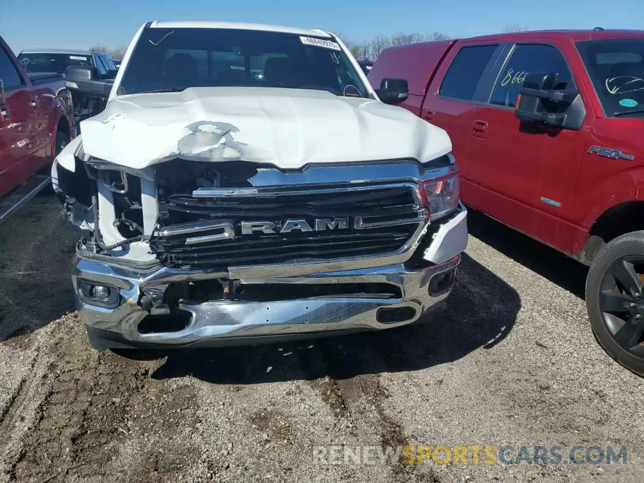 5 Photograph of a damaged car 1C6RRFFG1KN920091 RAM 1500 2019